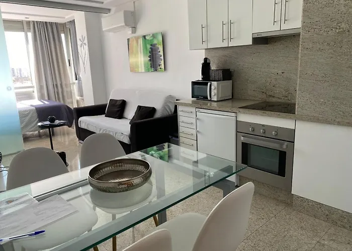 Estudios Horizonte 公寓